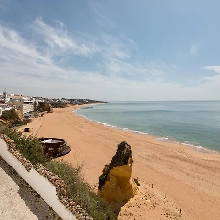 Budget Center B5 Albufeira